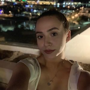 Meet your Posher, Jocelyn